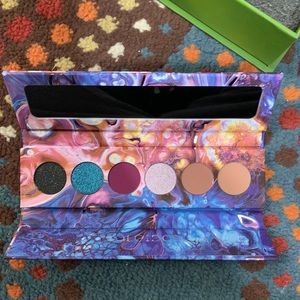 Kaleidos Futurism III: Astro-Pink palette